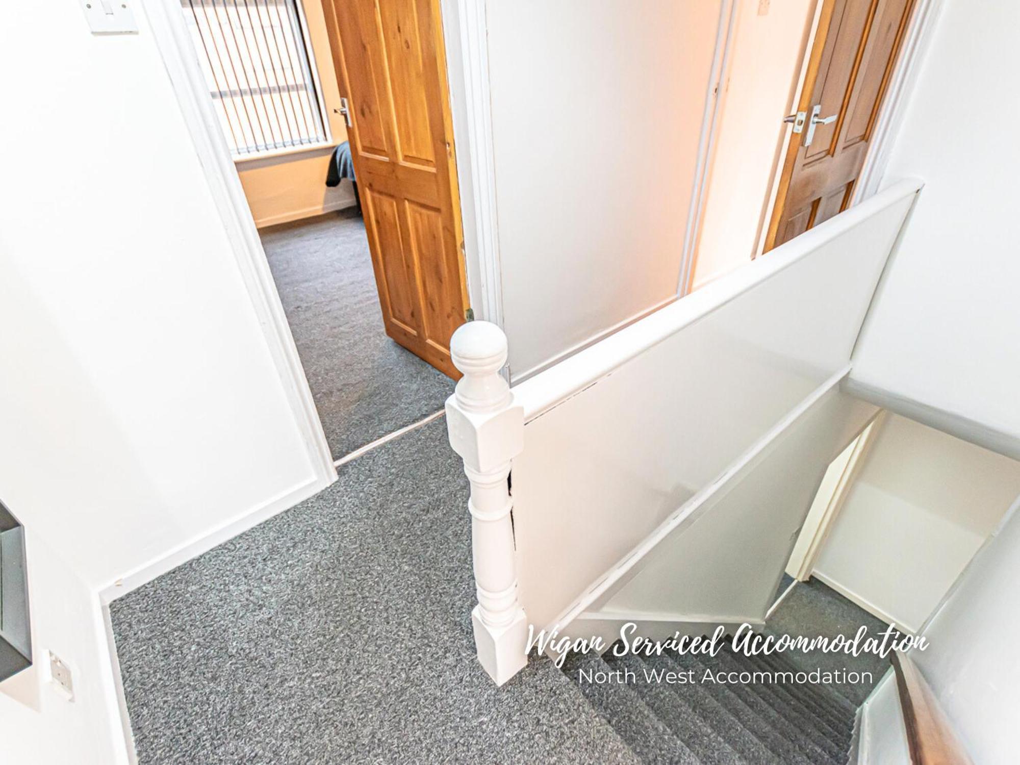Wigan Serviced Accommodation Exterior photo