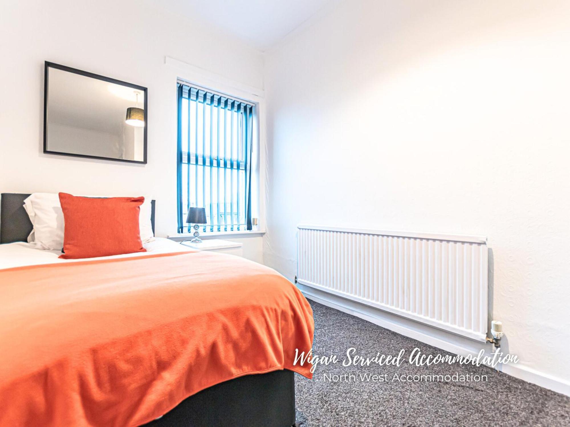 Wigan Serviced Accommodation Exterior photo